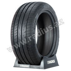 Ultrasport ST760 245/45 R17
